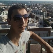 Темур Адхамов