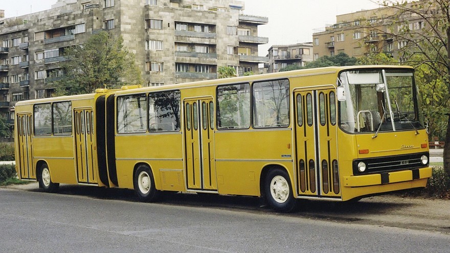ikarus-280-7.jpg.f48033bc5565bb0bf3f3cba0055afa74.jpg