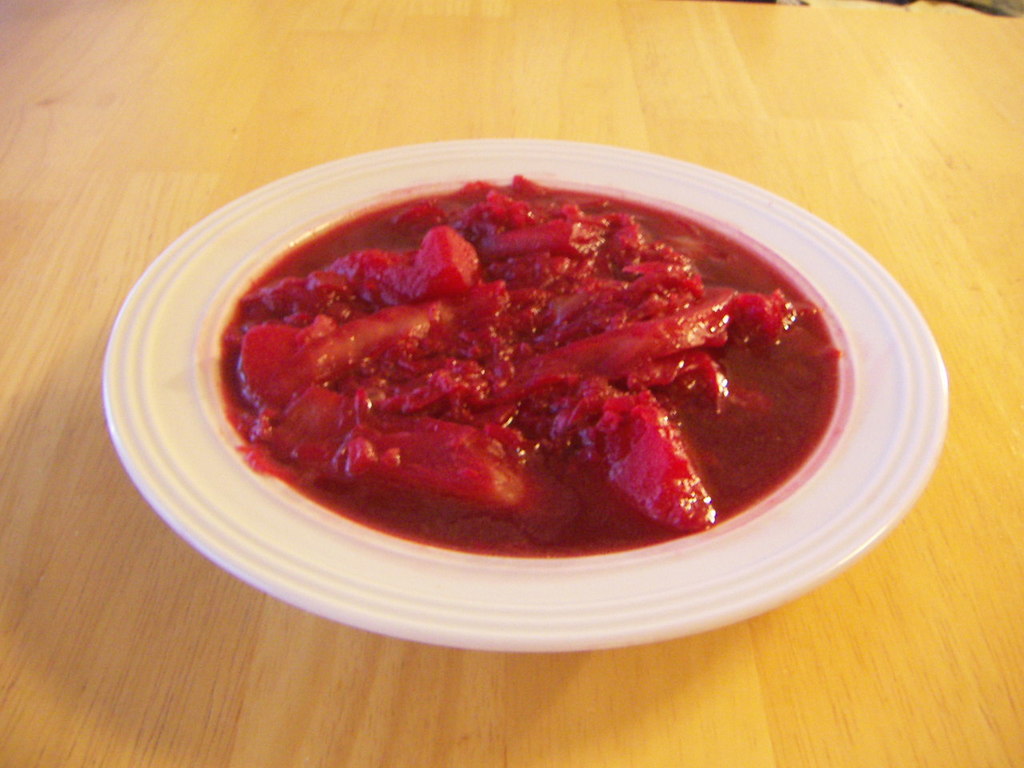 Borscht.jpg.9d9a5a3e4f4225f7a7573e11f2aeaa2d.jpg